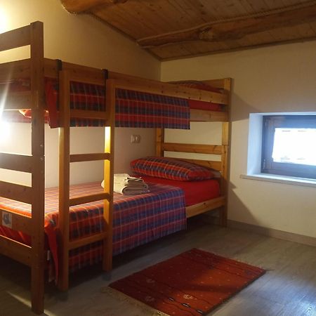 Da Andrea E Raffaella Guest House Sant'Anna d'Alfaedo Exterior photo