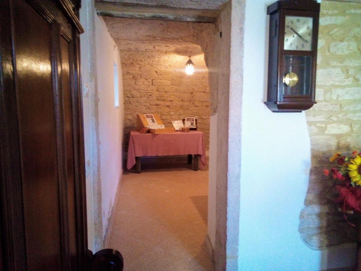 Da Andrea E Raffaella Guest House Sant'Anna d'Alfaedo Exterior photo