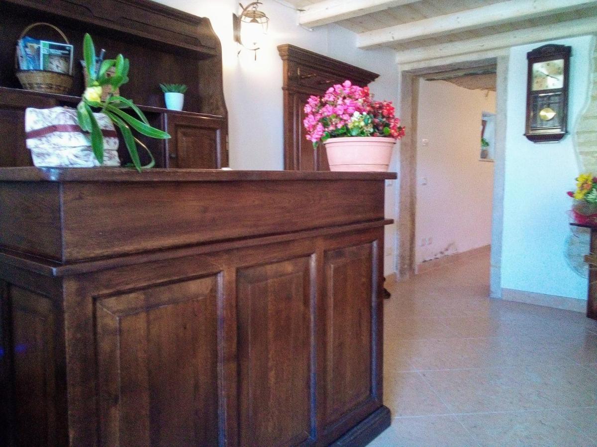 Da Andrea E Raffaella Guest House Sant'Anna d'Alfaedo Exterior photo