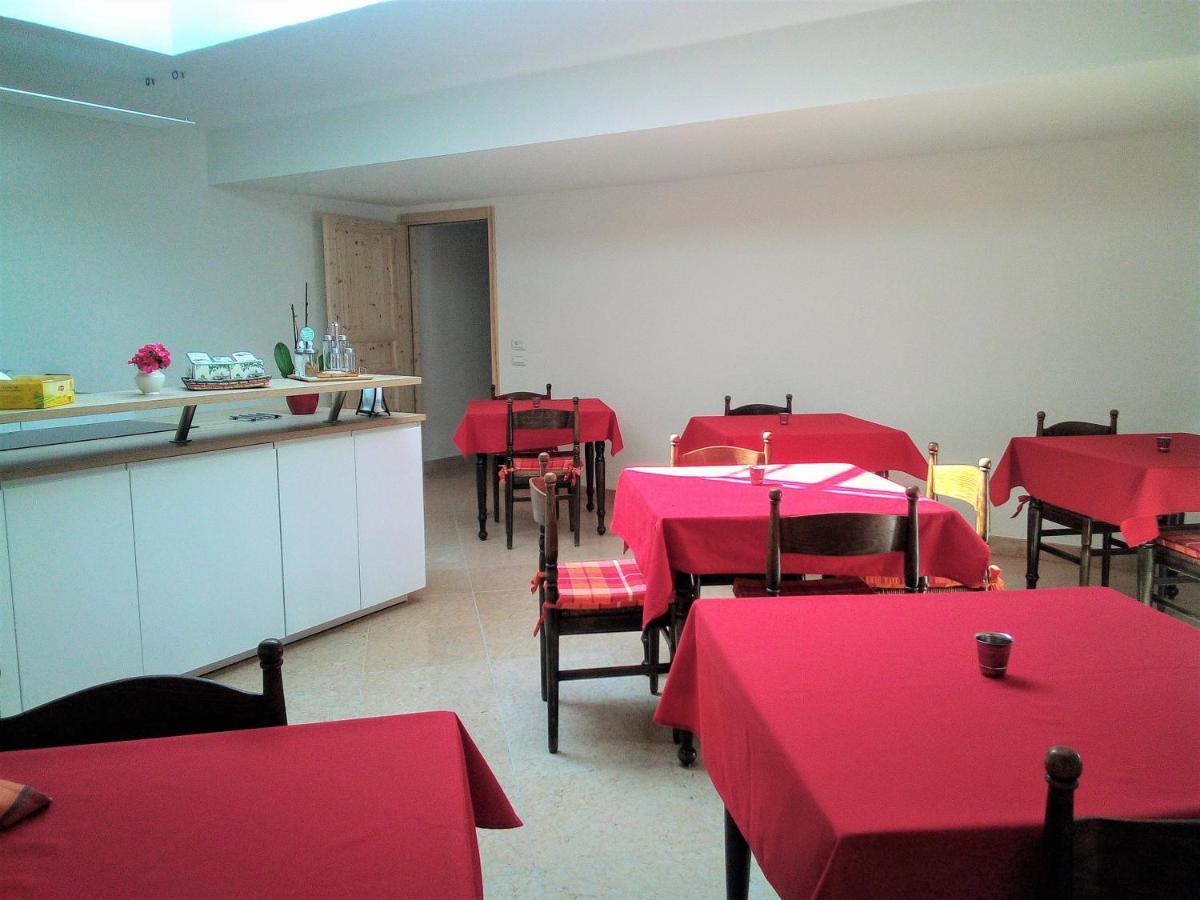 Da Andrea E Raffaella Guest House Sant'Anna d'Alfaedo Exterior photo